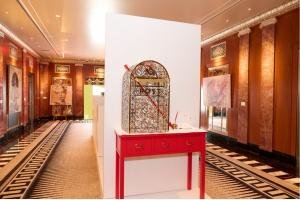 MvVO ART Show 2026 turns Waldorf Astoria into a gallery, nearly half of works sold