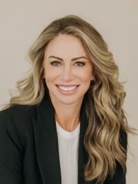 Dr. Carrie Mackensen cautions parents that AI chatbots are designed to agree with children